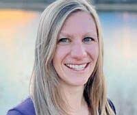 Samantha Reamer's Instagram, Twitter & Facebook