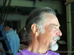 While sitting by the Penns Landing waterfront looking for some photo  inspiration, I snooped through the window of the “Workshop