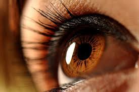 Of course, nowadays, there are many people who like blue eyes, and they even make their eyes become blue with some ways. 7 Ways To Accentuate Your Best Features All Women Stalk Brown Eyes Tumblr Beautiful Brown Eyes Pretty Eyes