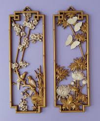 These 21 diy vintage wall decor ideas are the perfect inspiration to get your started. Syroco Decor Gold Cream Vintage Plastic Wall Hanging Plaques Retro Orientalia Flower Wall Decor Home Interiors And Gifts Wall Hanging