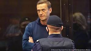 21:17 🎥 олег навальный о «санитарном деле». Kommentarij Zachem Putinu Novye Obvineniya Protiv Navalnogo Rossiya I Rossiyane Vzglyad Iz Evropy Dw 26 05 2021