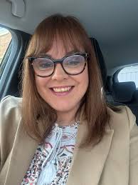 Making networking fun! 🌻 Are you a woman in business looking to expand  your network and grow your business in a fun and child-friendly  environment? Did you know that here at @