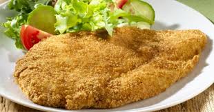 Bistec Empanizado A La Milanesa La Mejor Receta De Milanesas De Pollo Sin Freir Milanesas De Pollo Pollo Milanesa De Pollo Empanizada