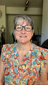 Barbara Brister's Instagram, Twitter & Facebook