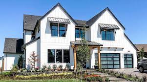 Take An Inside Look At The Latest In New Construction At Oregon S Street Of Dreams