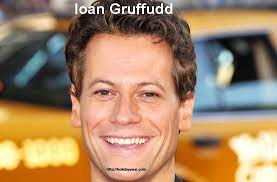 Oct 6 Ioan Gruffudd Welsh Actor Was Born Today For More Famous Birthdays Http Holidayyear Com Birthdays List Of Famous People Famous Birthdays