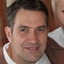 Amazon.com.au: Max Hughes: books, biography, latest update