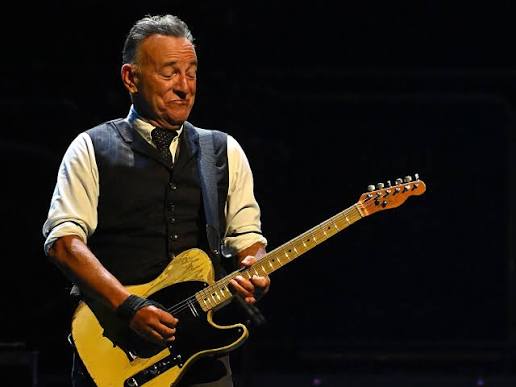 We ain't doing no farewell tour bulls**t!”: Bruce Springsteen blasts the  notion that his current tour will be his last | Guitar.com