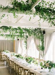 This Bride Went 100 Minimalistic With Her Dress It S So Good Nature Inspired Decor Cheap Wedding Flowers Flower Centerpieces Wedding