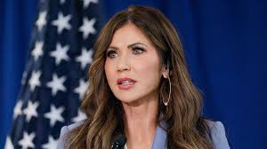 ABD İç Güvenlik Bakanı, göçmenlerle ilgili uygulamayı haberleştiren CNN'e  dava açacak