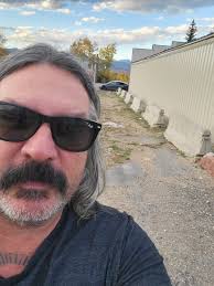 Hi all, I am hoping this group might be able to point me in the right  direction. I am working