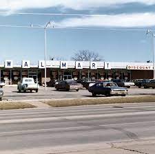 These Vintage Photos Show The Evolution Of Walmart Walmart Museum Walmart Vintage Photos