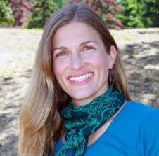 Lisa Naas's Instagram, Twitter & Facebook