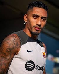 Alessandro Mejia's Instagram, Twitter & Facebook