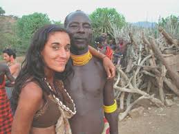 Deseos ocultos- reportero se desnuda para informe