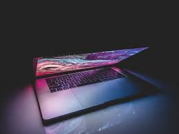 Daftar harga laptop murah terbaik 2021 yang berkualitas. 11 Rekomendasi Laptop Untuk Kebutuhan Programer Terbaik