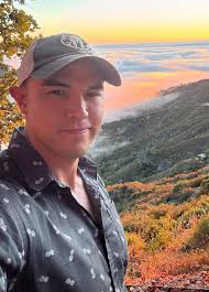 I don't talk about this chapter in my life too often. Mental health isn't  just real, it affects everyone. Even the ones trying to hold it all  together. 🧠💔 I was married