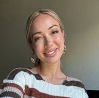 Christina Slocum's Instagram, Twitter & Facebook