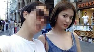 Song Hye Kyo And Short Hair Song Hye Kyo Short Hair Actress Song Hye Kyo Spotted Traveling In