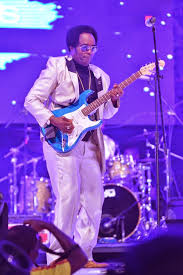 He is said to have died at home today, august 28, after a brief illness. Track Review Joromi By Sir Victor Uwaifo Omenka Online