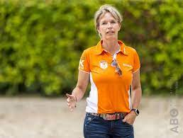 Anky van grunsven with keltec salinero earns the gold in the grand prix freestyle dressage at the 2006 world equestrian games. Anky Van Grunsven We Moeten Een Positief Signaal Afgeven Horses Nl