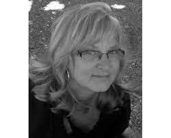 Tina Hess's Instagram, Twitter & Facebook