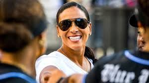 Marissa Young's Instagram, Twitter & Facebook