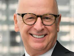 Private Banking: Düsseldorfer Sparkassen-Routinier jetzt im Geschäft bei  GS&P