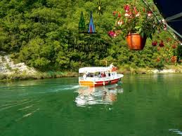 تقع الاستثمارات العقارية في مدينة اسطنبول التي تعتبر مركز تركيا من جميع النواحي و أجمل و أهم و أفضل مدن في تركيا تجذب المستثمرين المحليين والأجانب بعد إسطنبول هي فتحية جوهرة البحر الأبيض. Ø´ÙŠÙ„Ø§ Ø§ØºÙˆØ§ ÙÙŠ Ø§Ø³Ø·Ù†Ø¨ÙˆÙ„ ØªØ±ÙƒÙŠØ§ ØªØ±ÙƒÙŠØ§ ØºÙˆÙ„Ø¯ ØªÙˆØ±