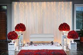 Diy | tutorial rustic backdrop. Kawasan Lynn Damya Tips Buat Pelamin Diy Wedding Stage Design Wedding Planning Decor Simple Wedding Decorations