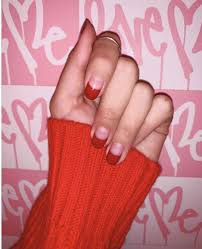 I Now Think About My Hands More Than Ever Fashion Paradoxes Father Nail Classy Nail Designs Henna Nail Art