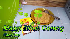 Meskipun namanya nasi goreng khas kampung, tetapi rasanya tidak kalah enak kok dengan nasi goreng kelas restoran bintang lima. Maggi Bihun Goreng Kampung Youtube