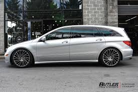 Mercedes R Class With 22in Lexani Wraith Wheels Mercedes R Class Mercedes Benz R350 Mercedes Benz R Class