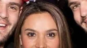 Periodista Marcela Ulloa va evolucionando del covid-19