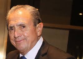 Antonio Becerril's Instagram, Twitter & Facebook