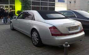 The original price of this car was over $2,100,000!!! 2011 Maybach Landaulet Photos Informations Articles Bestcarmag Com