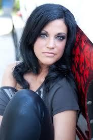 Lindsay Klein's Instagram, Twitter & Facebook