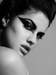 Black And White Makeup Looks Black And White Fashion Fashionserved Girl Makeup Model Black Makeup Looks Black And White Makeup Black Makeup