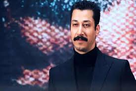 تغییر چهره عجیب بهرام افشاری در «مرد عینکی»