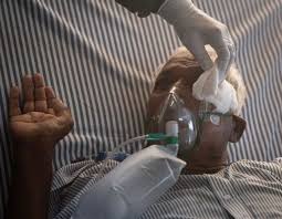 El brote del hongo negro en india. Hongo Negro Por Que India Tiene Tantos Casos De Mucormicosis En Pacientes Recuperados De Covid 19 Bbc News Mundo
