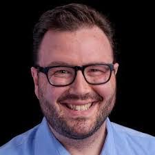 Danielle Guenther's Instagram, Twitter & Facebook