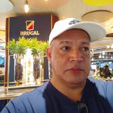 LaRepúblicaLD| Un hombre de 26 años fue hallado muerto, amarrado y con  numerosos orificios provocados presuntamente por un objeto cortante en el  sector El Valiente, municipio distrital La Caleta #ListínDiario