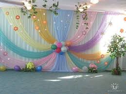 15 Beautiful Curtains Decorations For Birthday Parties Artcraftvila Backdrops For Parties Birthday Decorations Party Decorations