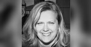 Mary Buescher's Instagram, Twitter & Facebook