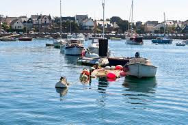 Ploumanac H Et Son Petit Port Naturel Www Leranolien Fr Super Vacances Camping Bretagne