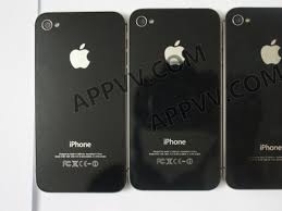 Turn your phone on and unlock it. Side By Side Photos Of Iphone 4s And Iphone 4 Macrumors