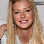 Alexa Chavarria (@Alexa_Chavarria)