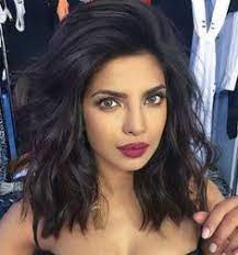 Best Hairstyle Ideas For Round Faced Women Medium Hair Styles Thick Hair Styles Hair Styles