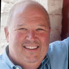 My dear friend Tom Key is retiring as the Artistic Director of Theatrical  Outfit tomorrow after presenting stories that "stir our souls" for over 25  years.