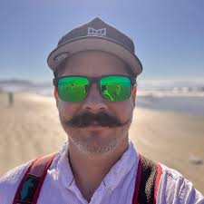 SUMMER PLAYLIST #9 ☀️🎧: THEOLOGY IN PORNLAND What explains pornography's  pull? Is it just the sex? Or the way it ritualises the endless desire for  more? Don't miss this conversation with Catholic